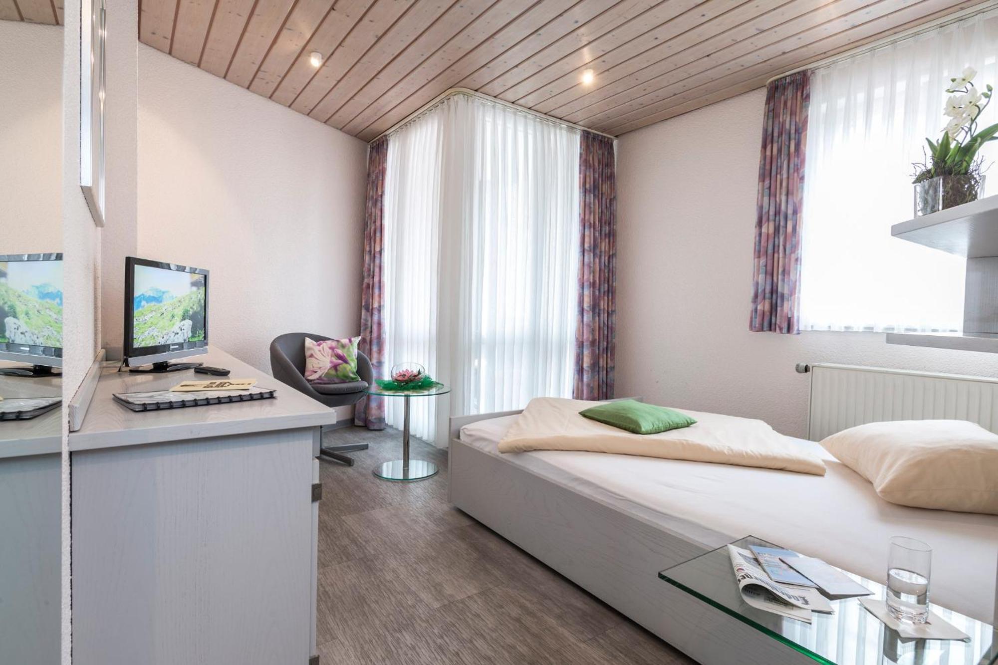 Hotel Cronberger Hof Ladenburg Eksteriør bilde